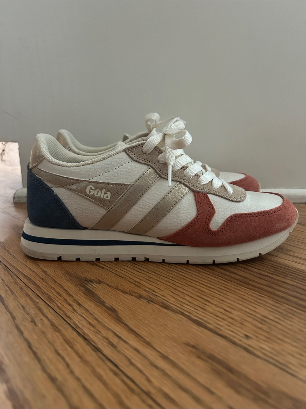 Gola Daytona Sneakers in White, Rust & Navy